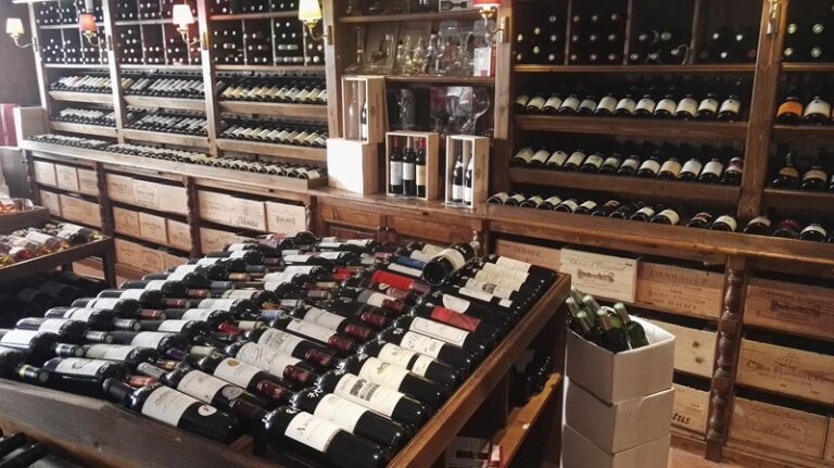 Boutique Julien de Savignac2