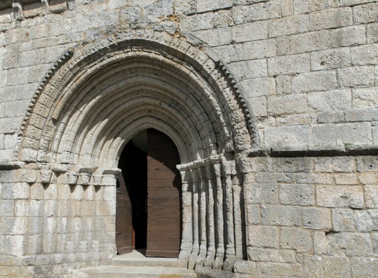 Eglise Saint-Pierre-ès-Liens (Vieux-Mareuil)_2