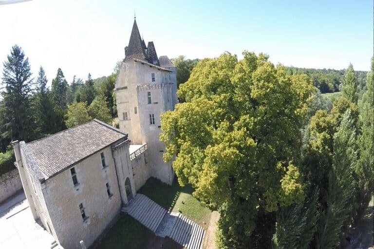 Château de Château-l'Evêque